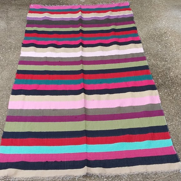 Hand Knotted Area Rug - Throw - Pakistani Dari - Picture 15 of 16